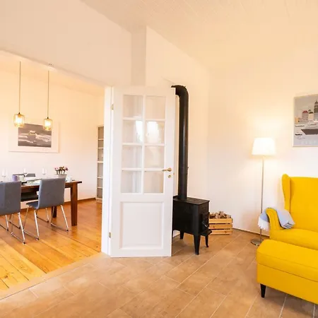 Im Historischen Bahnhof Apartman Kletkamp